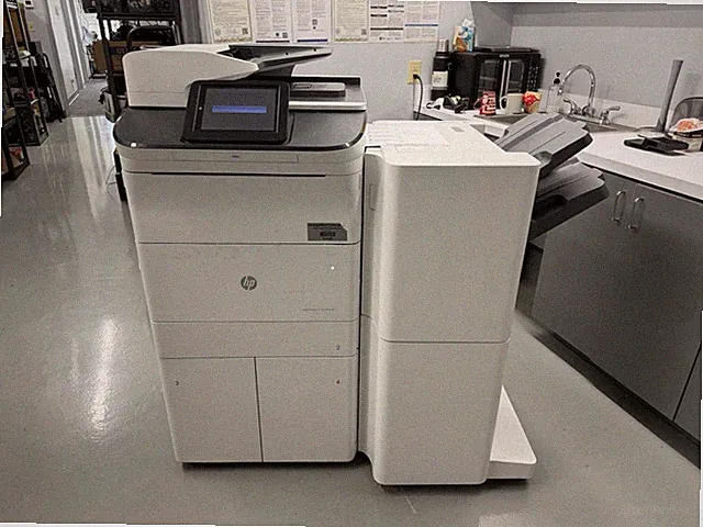 HP Color LaserJet Managed Color Flow MFP E77650 Printer w/ Toner & Finisher